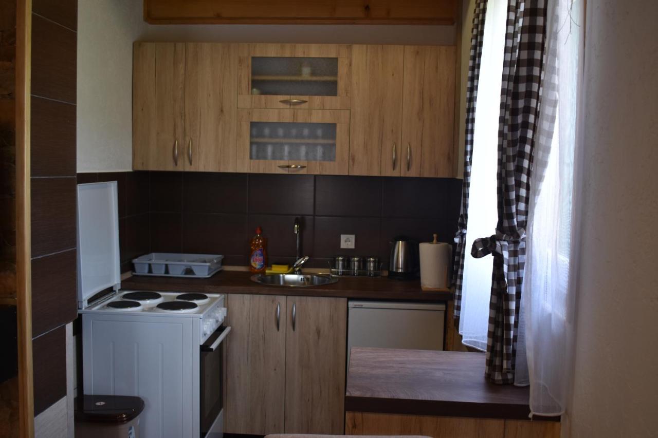 Apartments Avramovic - Bungalow Žabljak Buitenkant foto